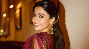 অপ্রতিরোধ্য রাশমিকা